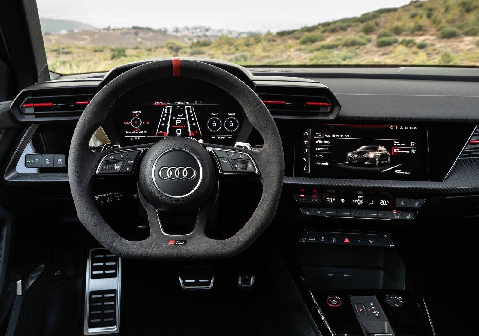 audi-rs3-interieur