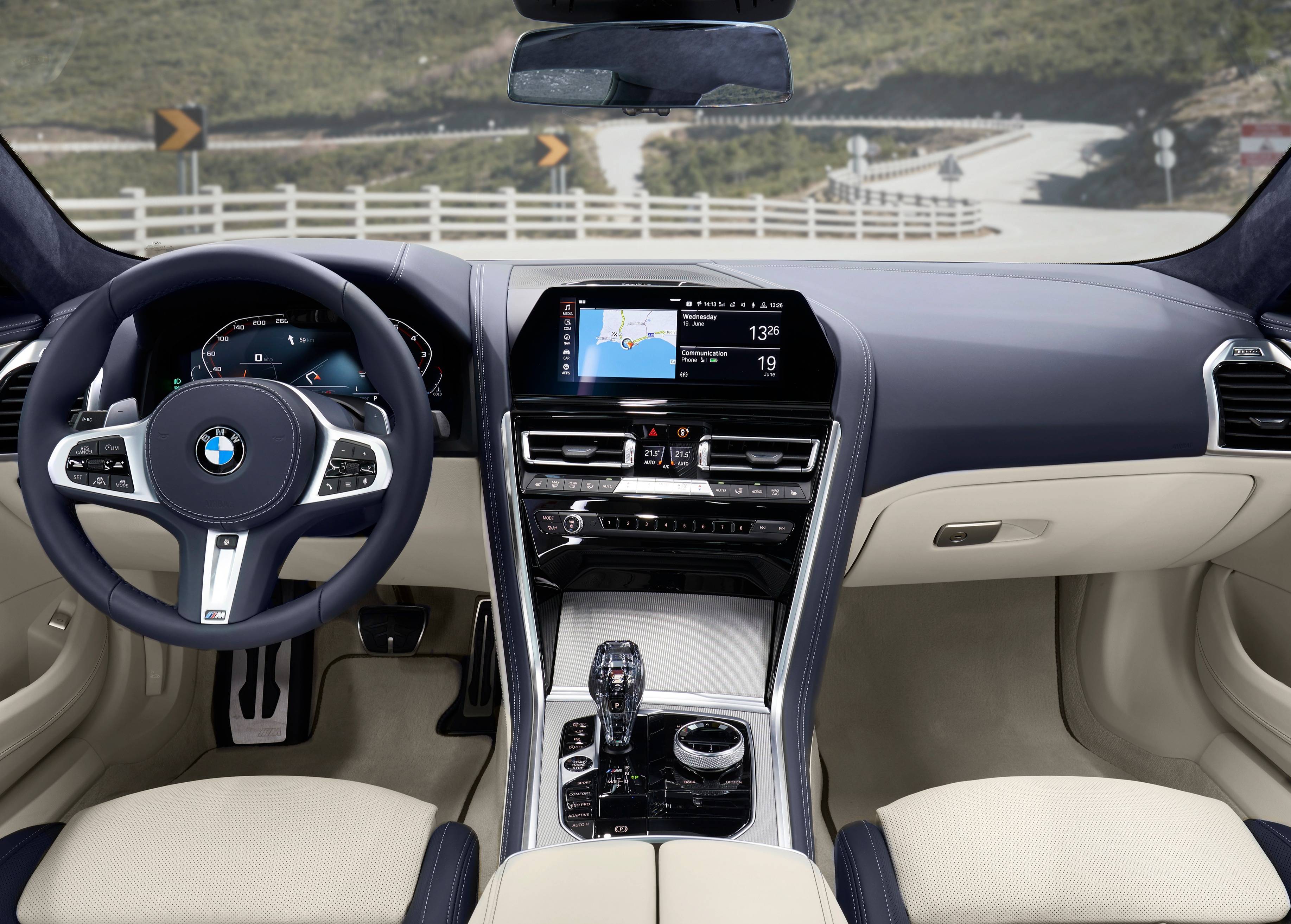 bmw-8er-gran-coupe-interior