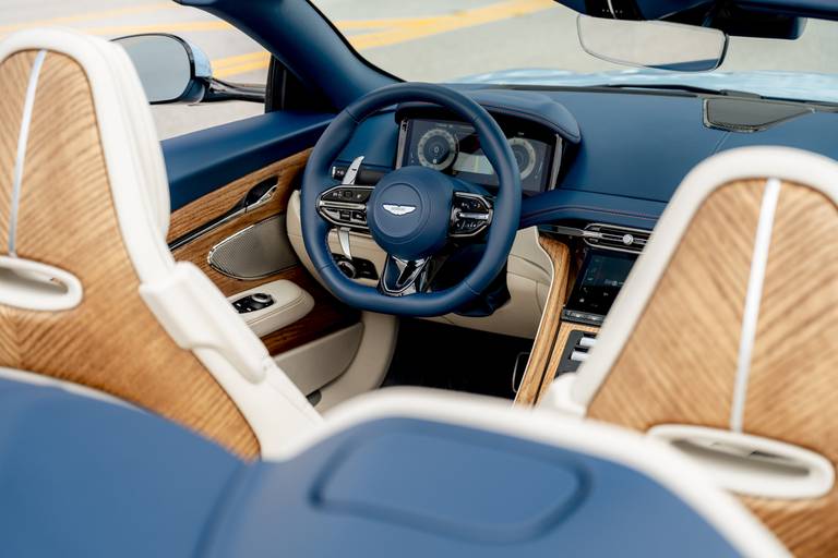 Aston Martin DB12 Volante - Palm Beach Edition 51