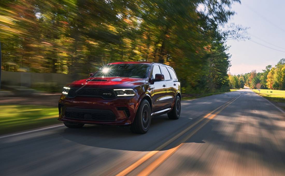 dodge-durango-srt-front