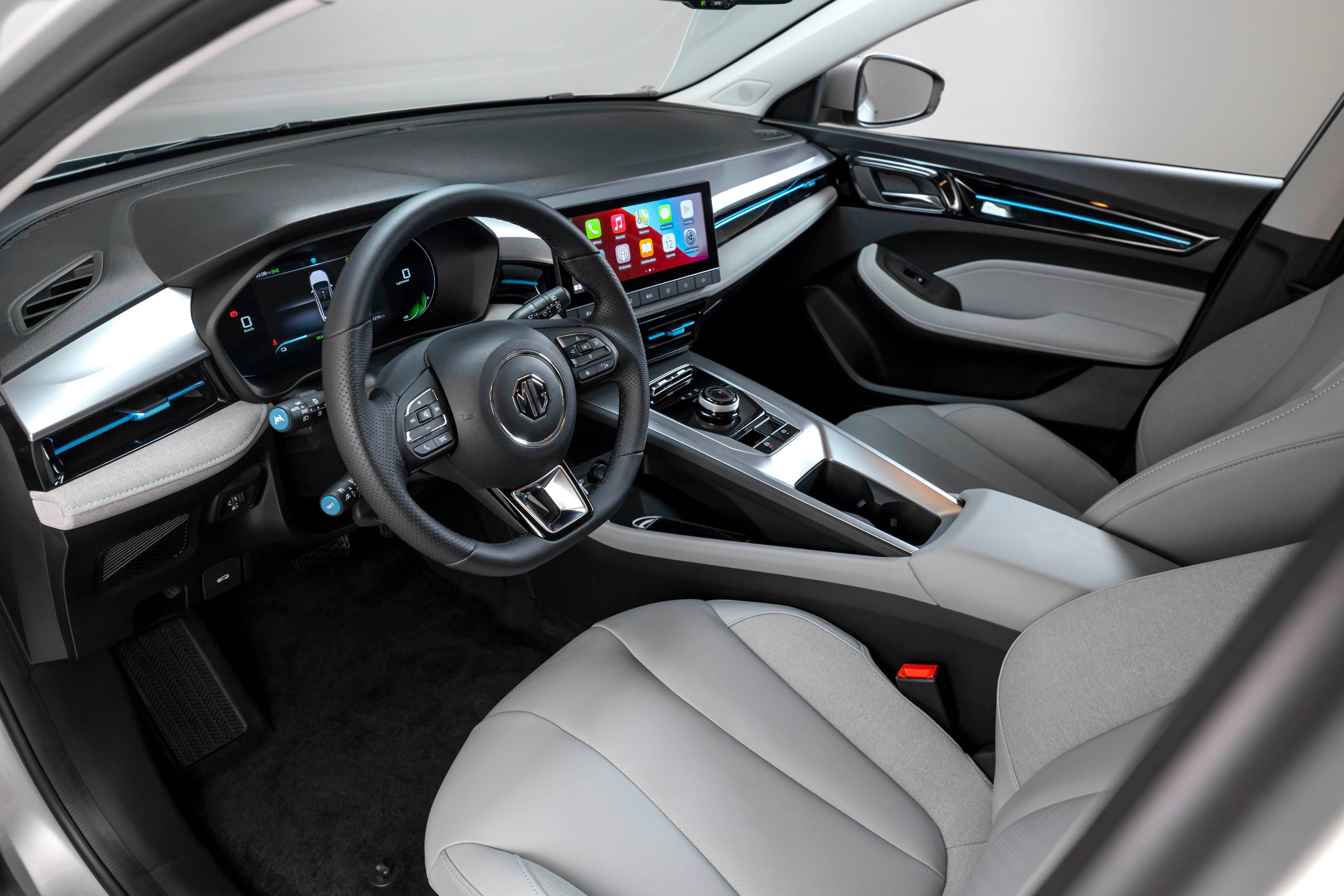 mg5-electric-interieur