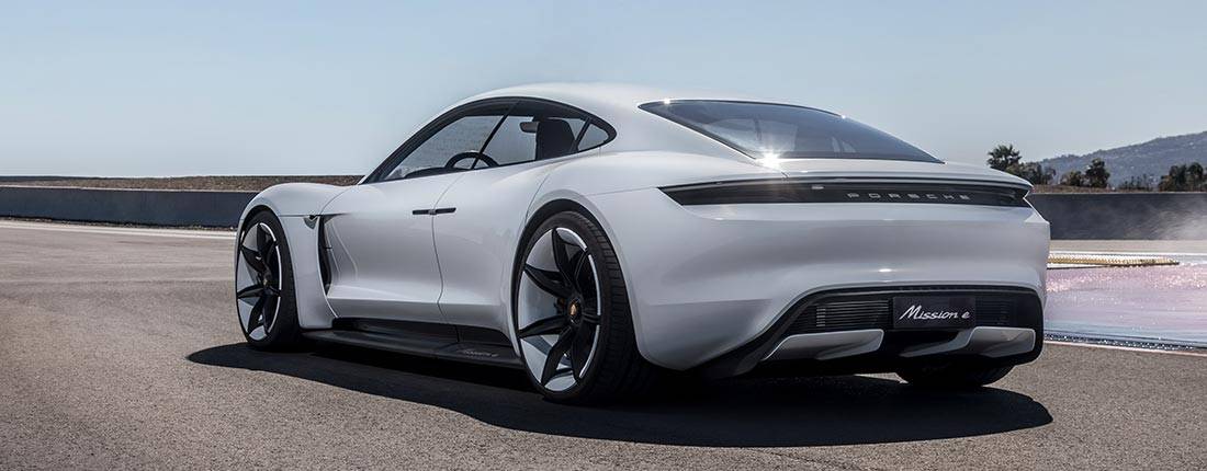 porsche-taycan-l-02