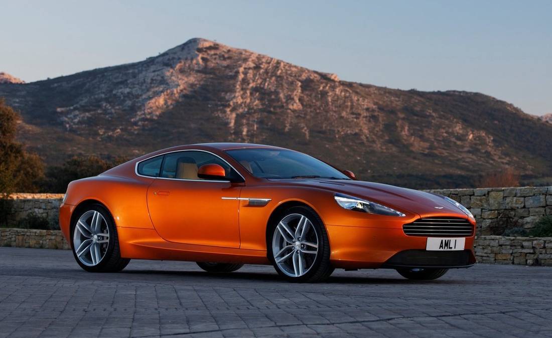 2If7SL9UwLDMxuofm83UTb-a76d280b526b3745190a2a0d937f06d0-Aston_Martin-Virage-2012-1280-01-2-1100.jpg