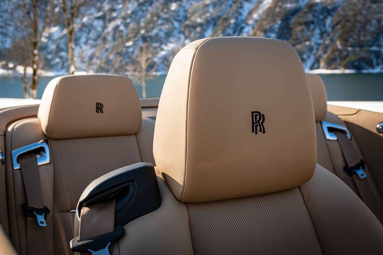 Rolls-Royce-Dawn-Seats