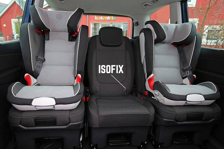 Isofix-Kindersitze richtig anbringen - AutoScout24