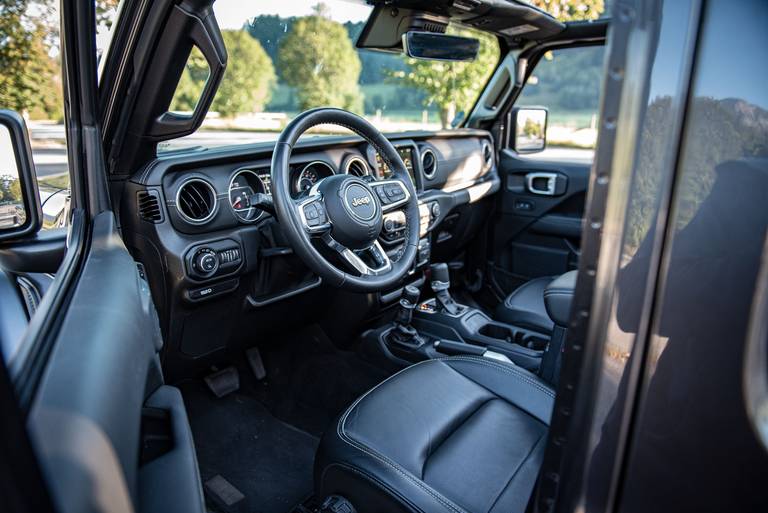 Jeep-Gladiator-Interieur