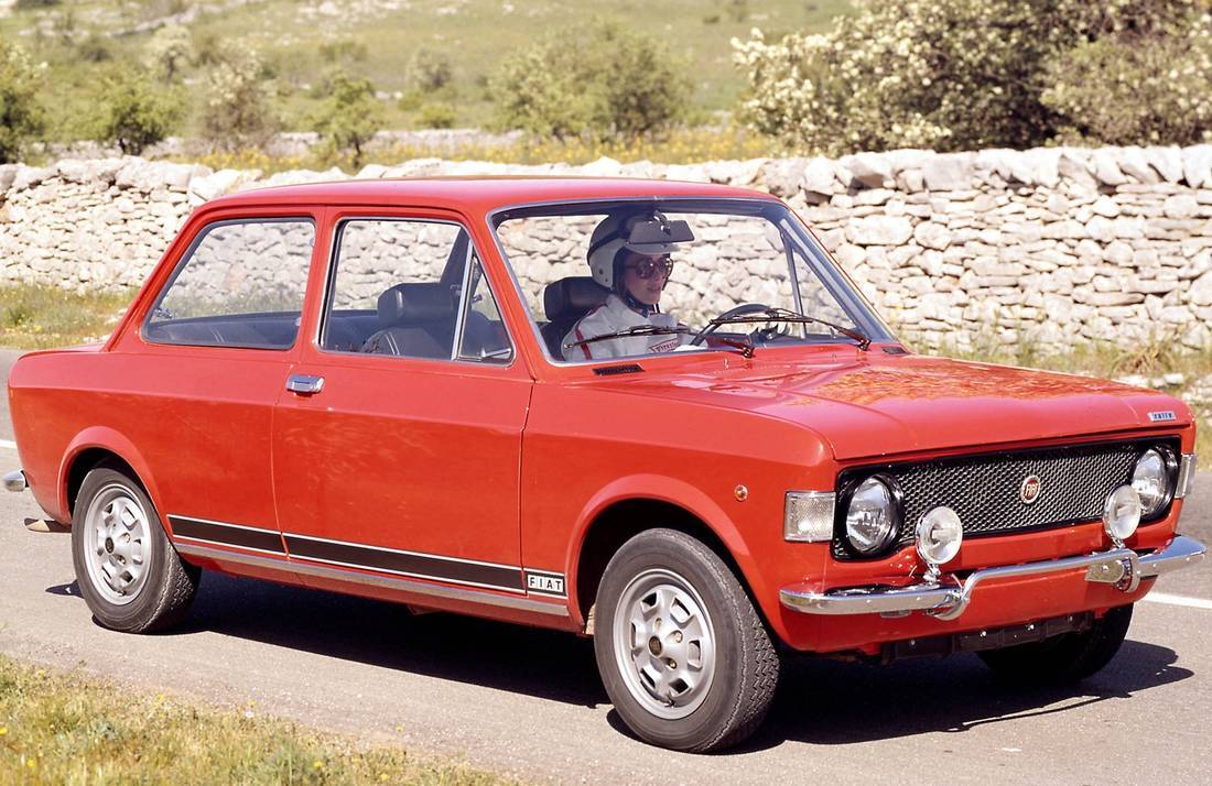 1cuYdIHNQ14blKA8vc3Gdk-f427c476106522d44ddb3bf37842a477-Fiat-128_Rally-1972-1600-02-1100