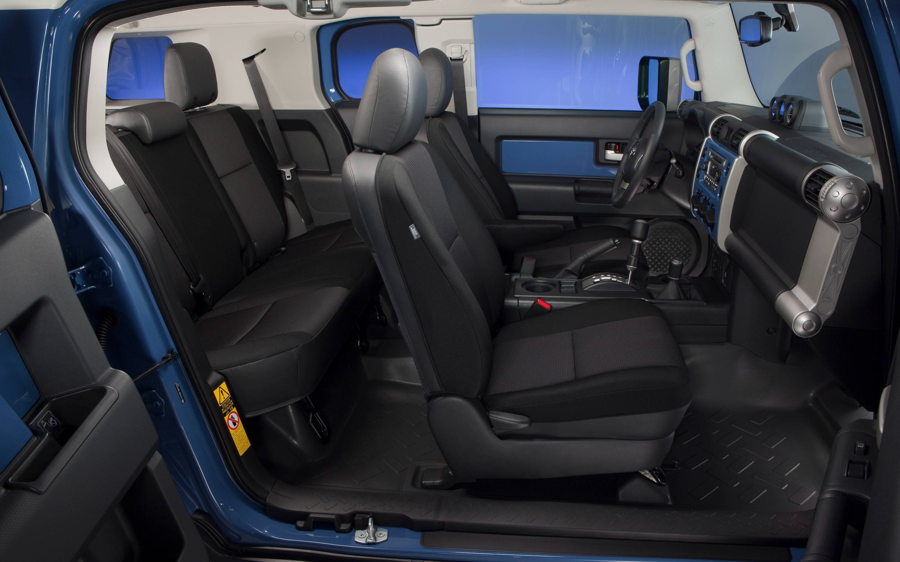 toyota-fj-cruiser-seats