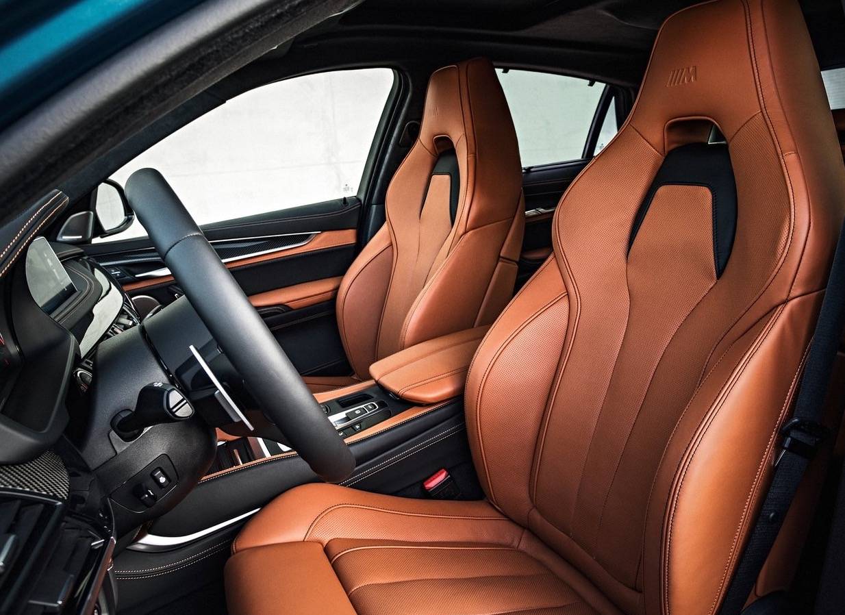 bmw-x6-m-seats