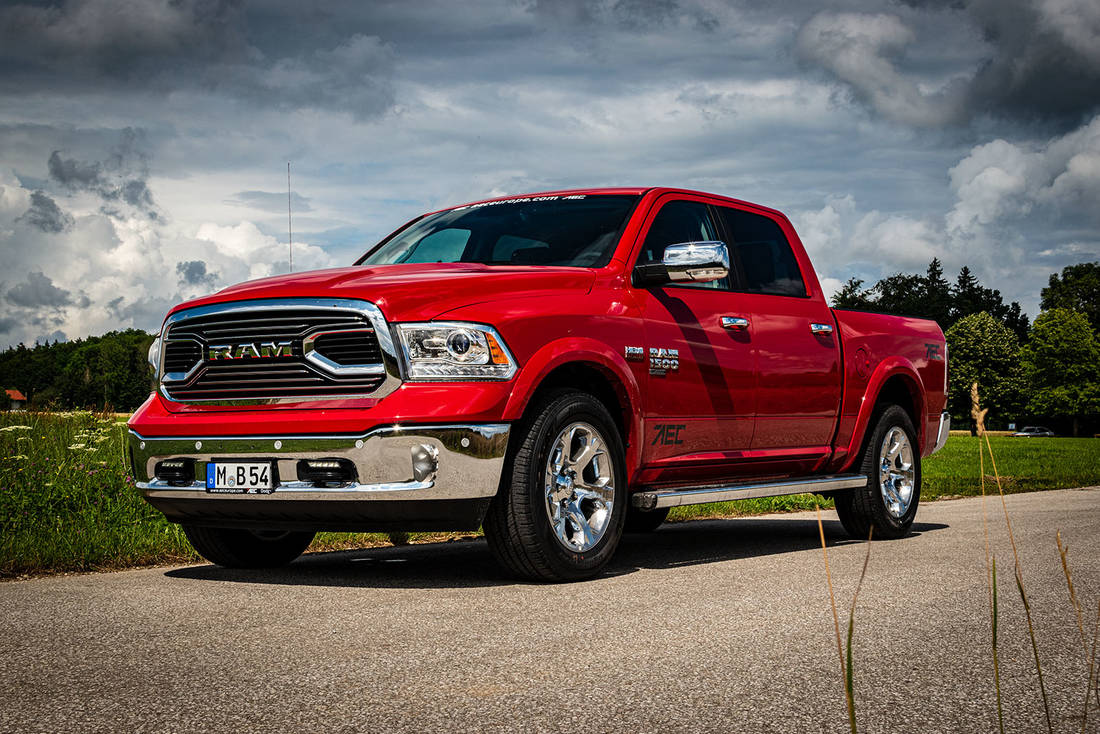 kort Løve Goodwill Test RAM 1500 Classic Laramie - AutoScout24