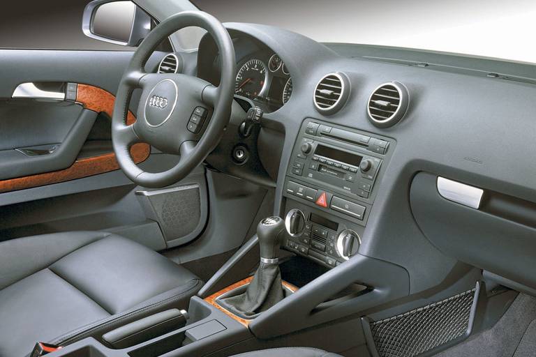 Audi-A3-Sportback-Interieur