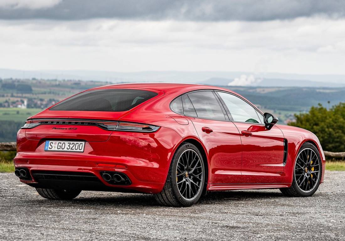 47oDGX106mrwuTRpPFze0S-d05a8eb2f332a2e4dc7e1f371c78a7f0-Porsche-Panamera_GTS-2021-1280-1d-1100