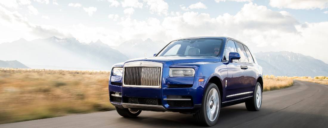 rolls-royce-cullinan-front