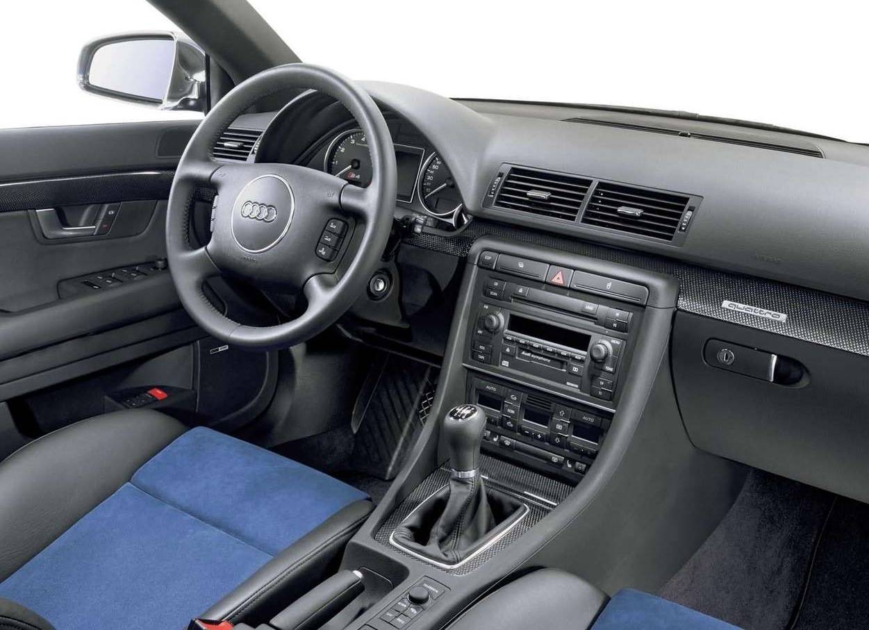 Audi-S4-B5-Interior