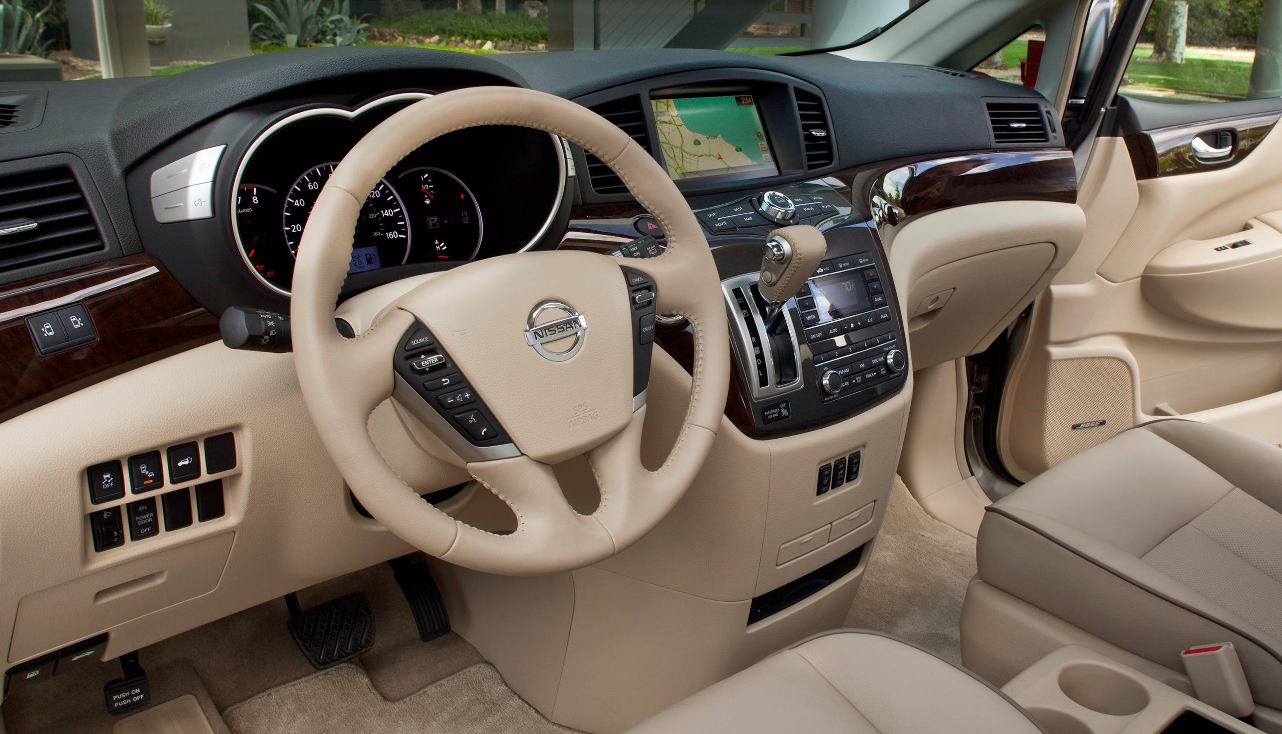 nissan-quest-interior