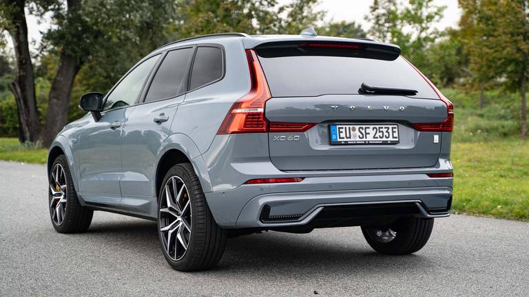 2022 Volvo XC60 T8 Polestar Recharge-4