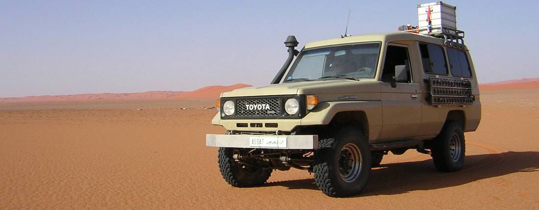 Toyota Land Cruiser (J7)