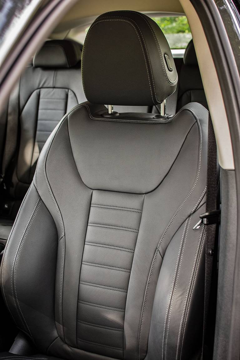 BMW-X4-Seat