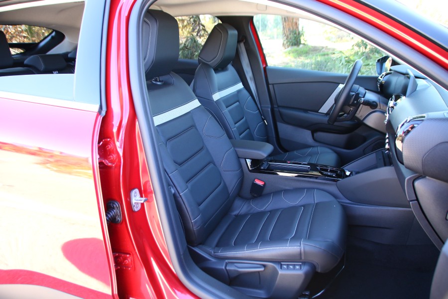 interior-citroen-c4-2021 (2)