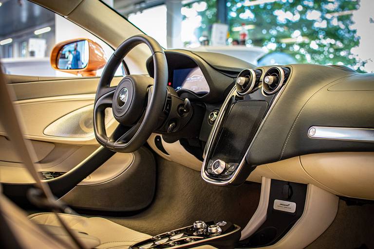 McLaren-GT-Interior