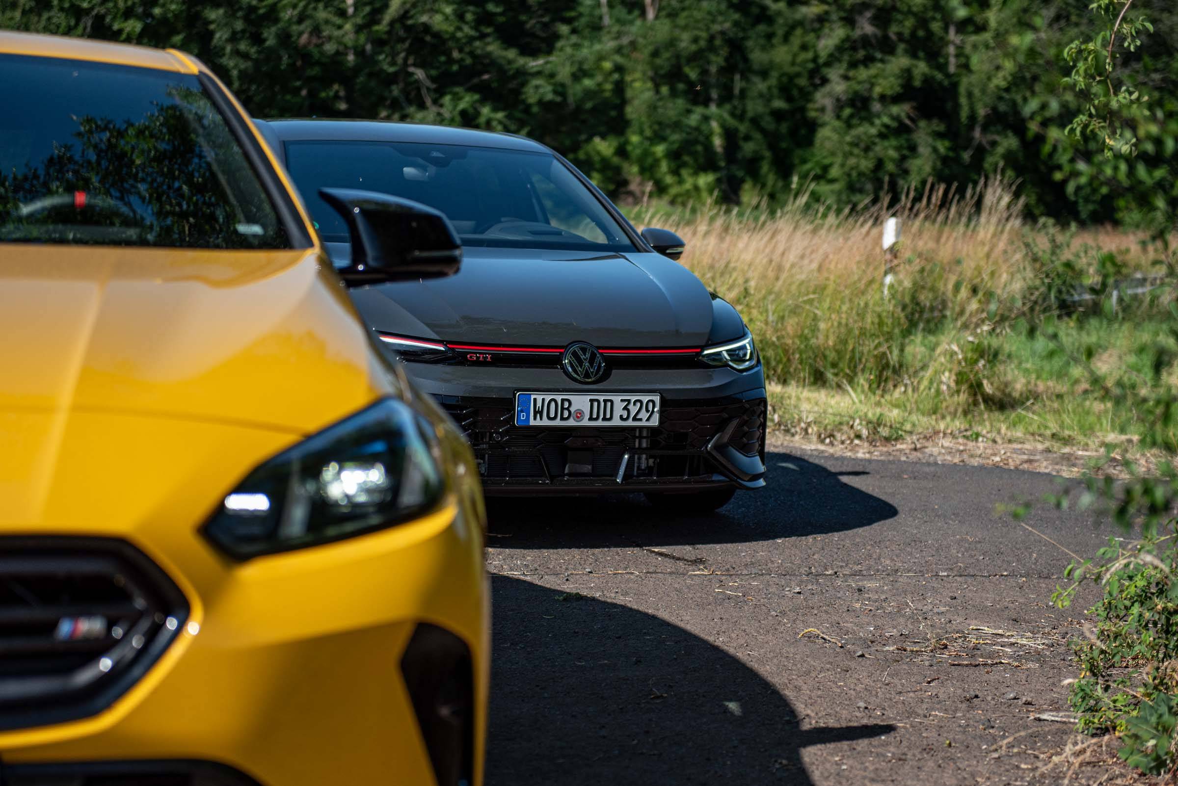 BMW M235 vs Golf GTI - Frontansicht