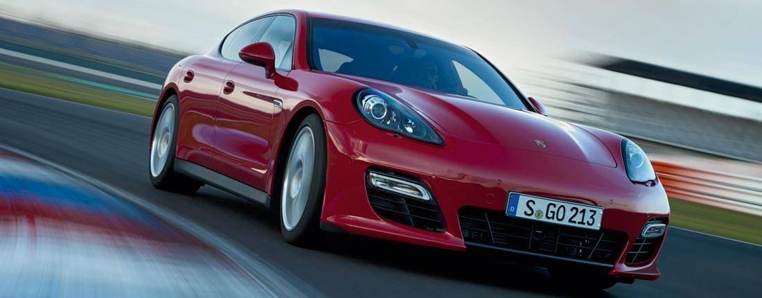 cdLTlDx9UOmGYTuAVHht8-88372142c2d29904ff7639e1623a192b-porsche-panamera-gts-l-02-1100