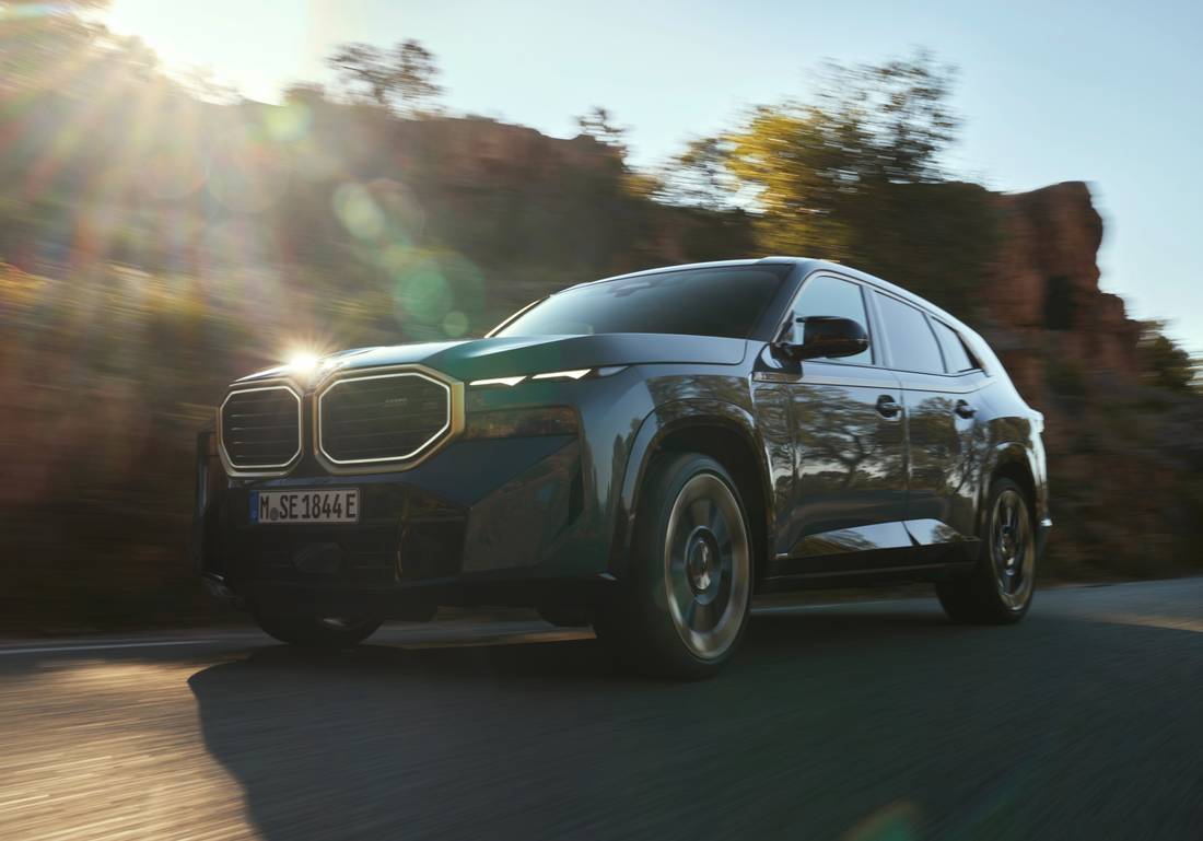 bmw-x8-m-front