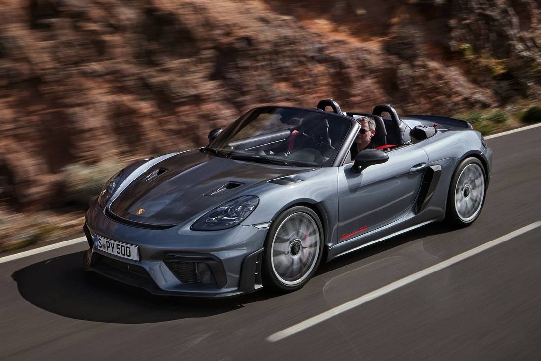  Für alles offen: 500 PS und 450 Nm Drehmoment regen beim Porsche 718 Spyder RS zu dynamischen Fahreinlagen an.
