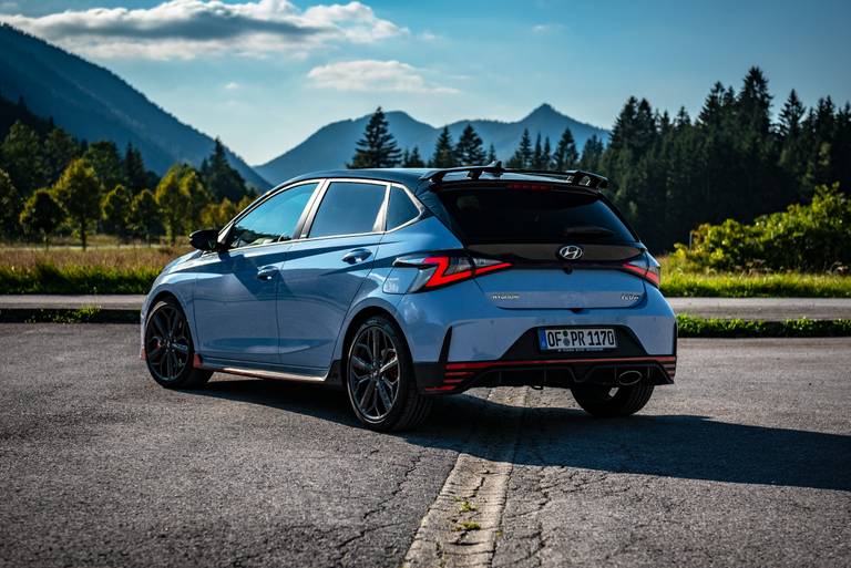 Hyundai-i20-N-Rear-Side