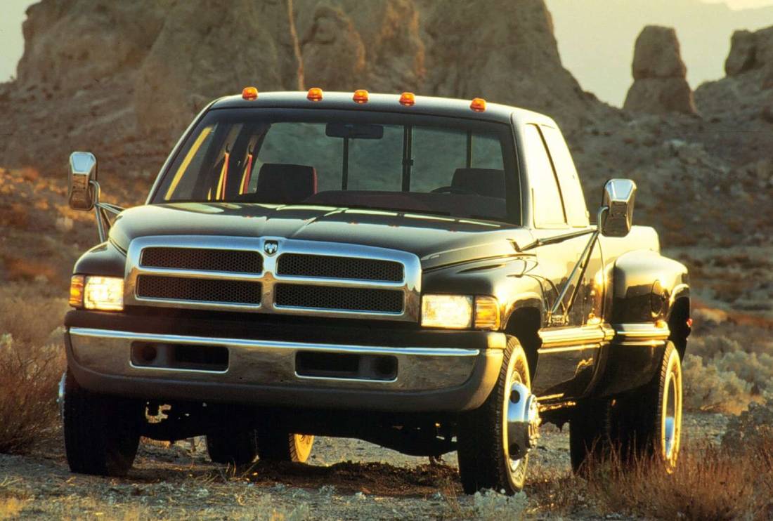 dodge-ram-3500-overview