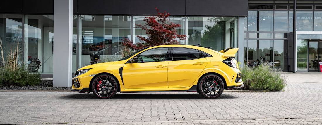 FESt8lRmYzmeNYHjXyc3H-2e750dcaef940c56c6462c50187d34ce-honda-civic-type-r-l-06-1100