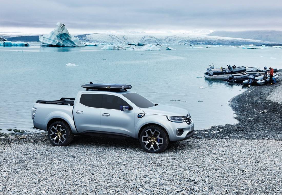 renault-alaskan-concept-side