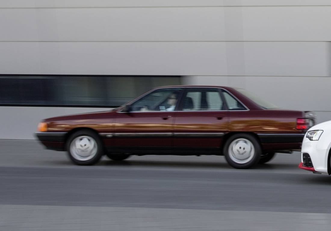 43T9LscoI6o96KIyyDilnZ-02013f3f0b120ffd3cd2b2ae64a290bd-audi-100-c3-side-1100