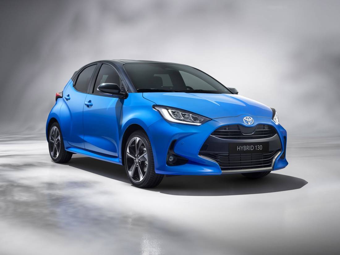 Toyota doet gek en maakt nieuwe Yaris Hybrid (2024) minder zuinig