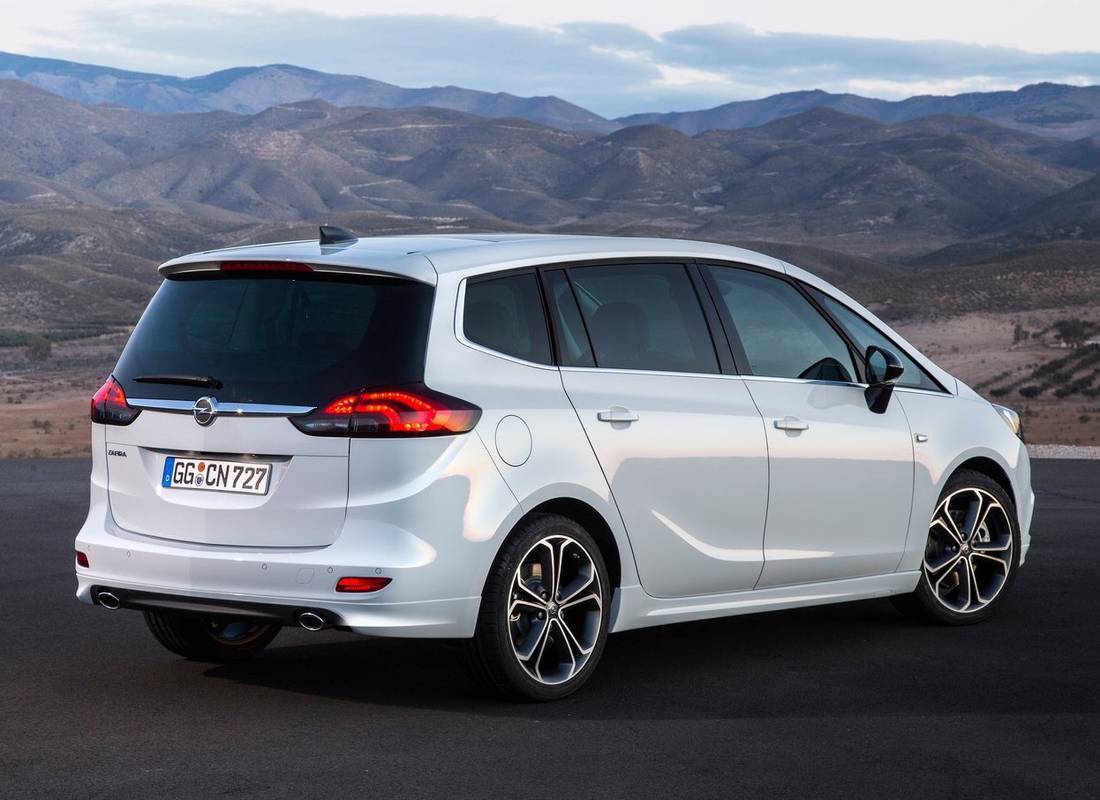6kguqwcnzWACCo6rdROdYB-0750619fa714c229ab3105df99bb08b5-Opel-Zafira-2017-1280-25-1100