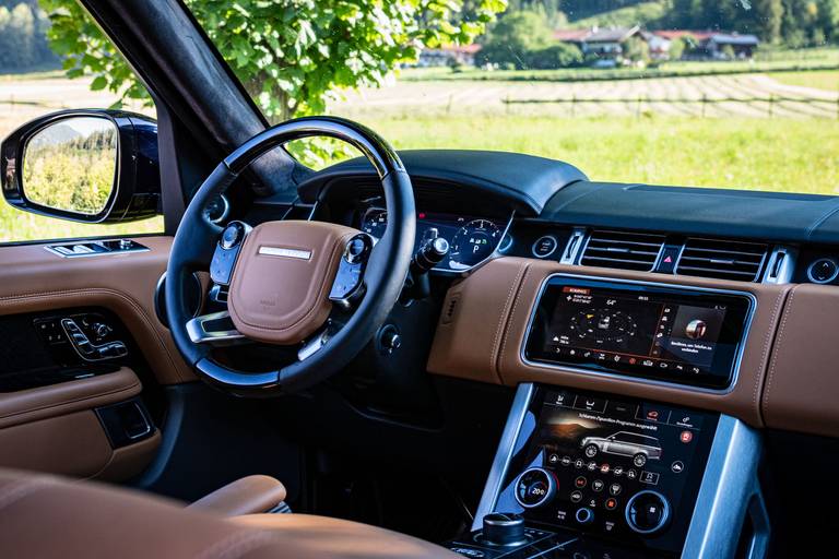 Range-Rover-SDV8-Autobiography-Interieur2