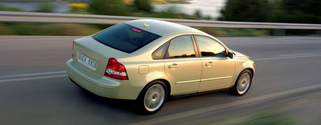 4NdKtNy1gtZ6DDg04q1W1z-c7059e549bea2e12e634f07a0693d403-volvo-s40-l-02-1100