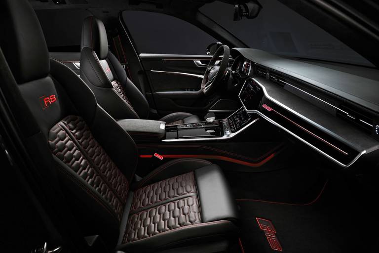 Audi-RS-7-Performance-Interieur