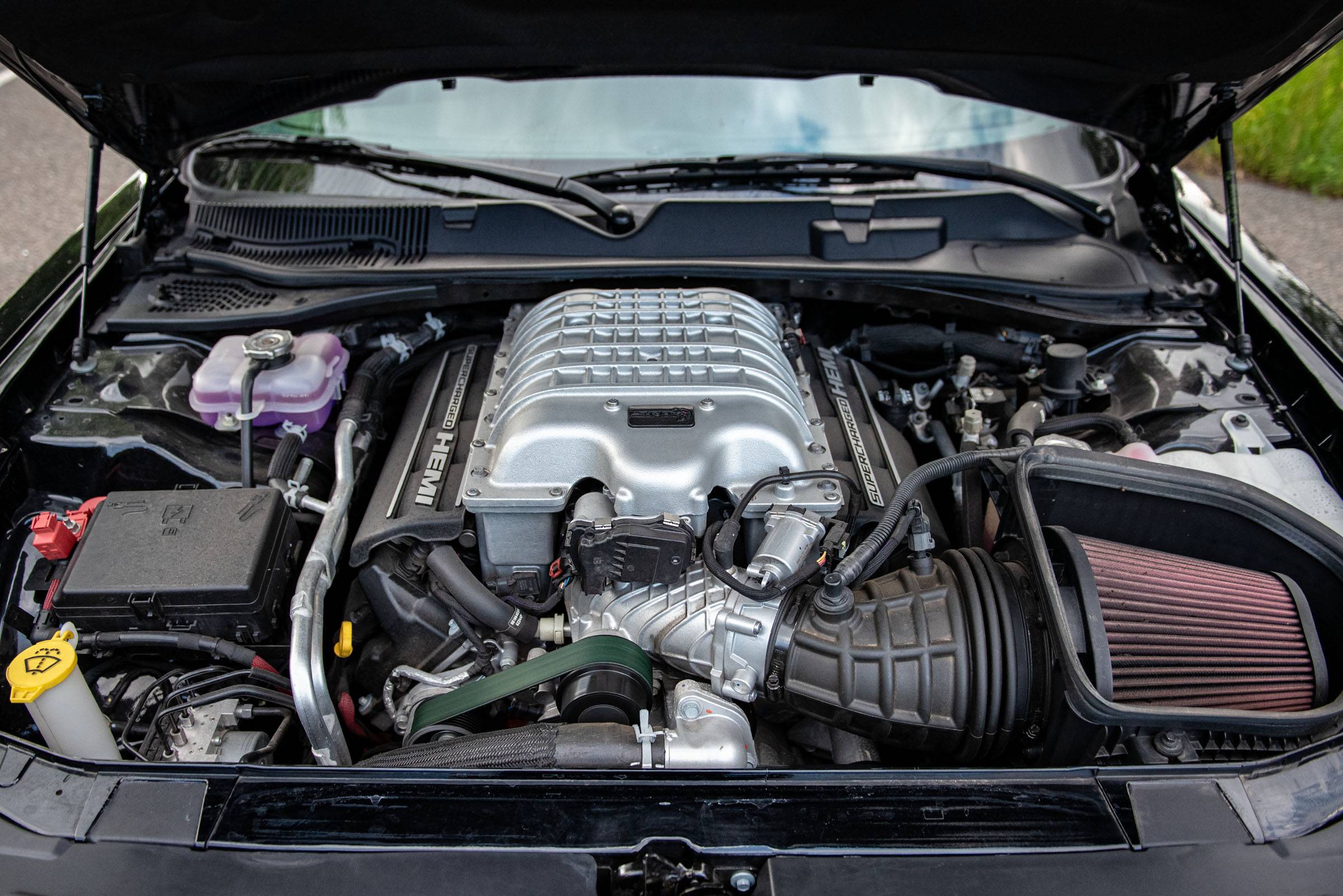 Dodge Challenger Hellcat Redeye - Motor