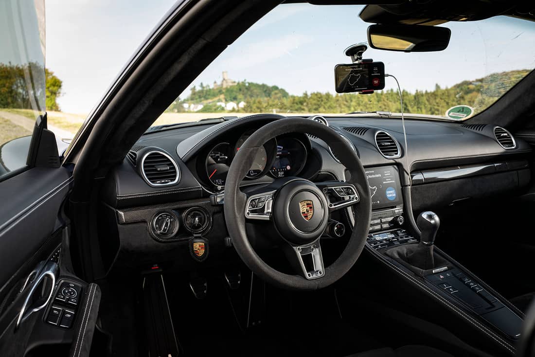 Porsche 718 Cayman Gts 4 0 Track Test Review Fahrbericht Video Autoscout24