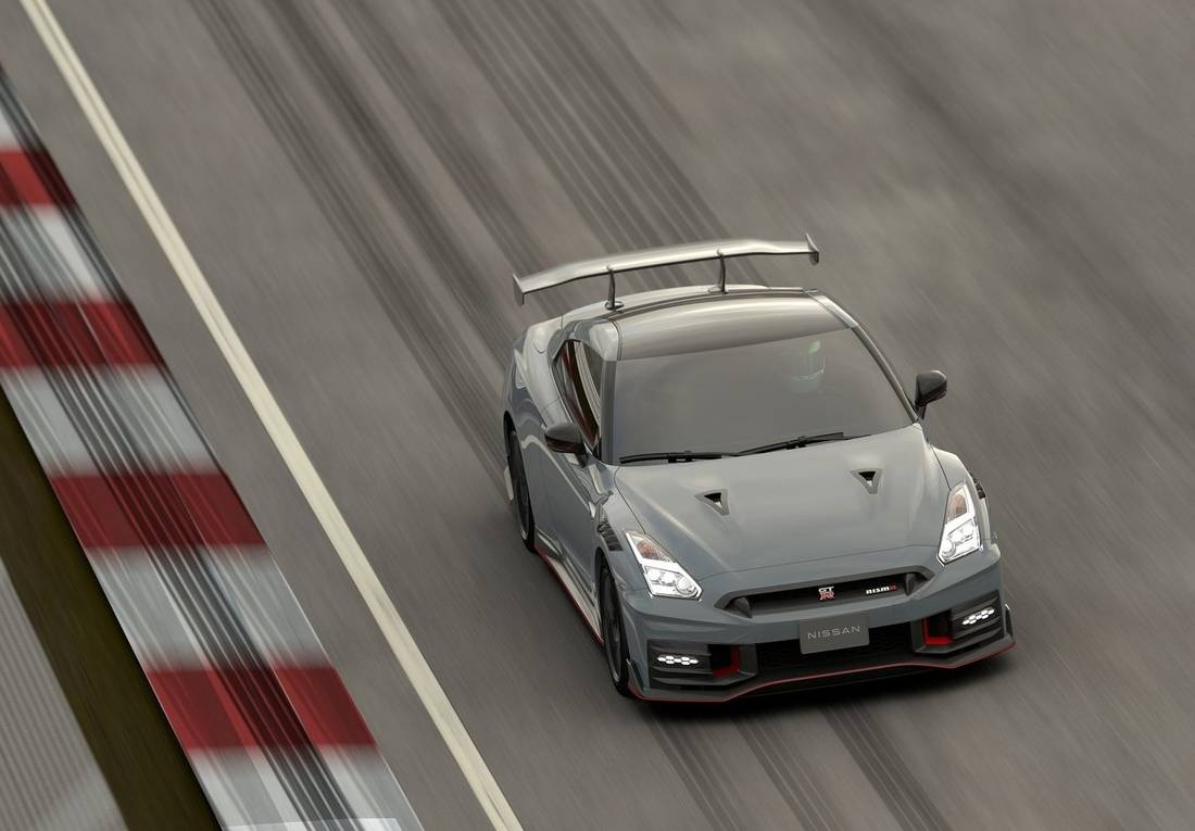 nissan-gt-r-nismo-overview
