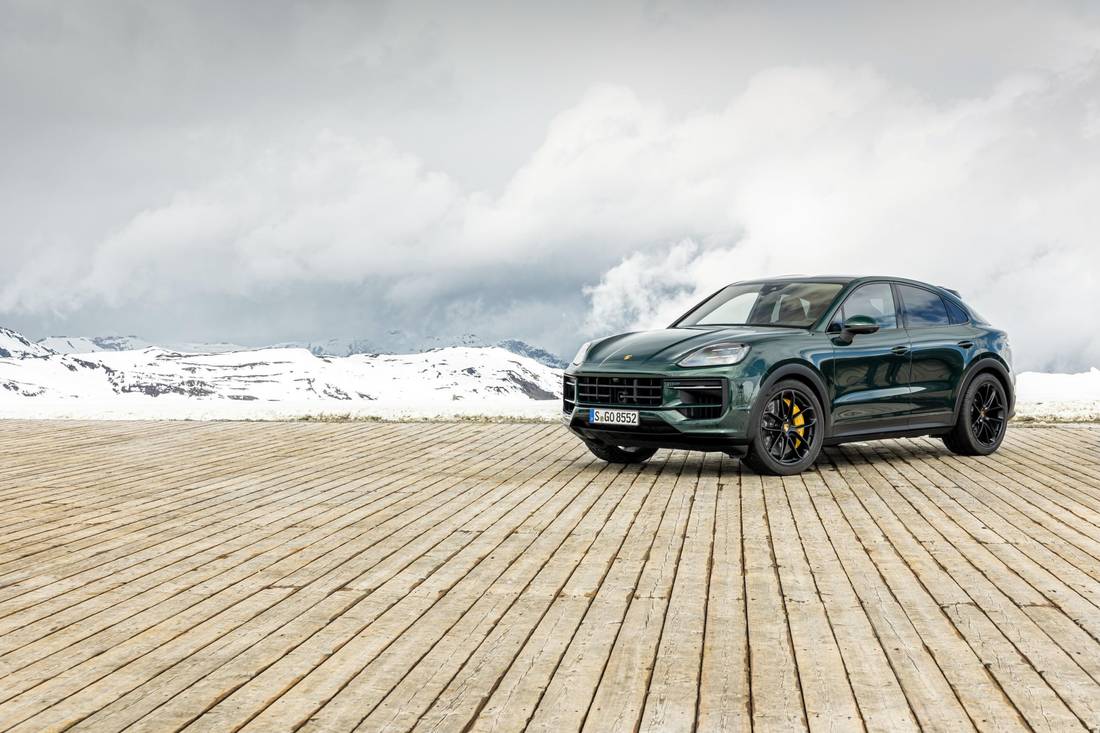 Porsche Cayenne Facelift: Neuer V-8-Motor, mehr Luxus