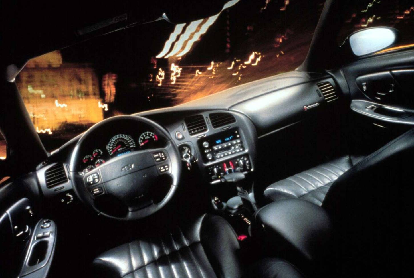 chevrolet-monte-carlo-interior