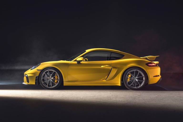 Cayman-GT4-Side