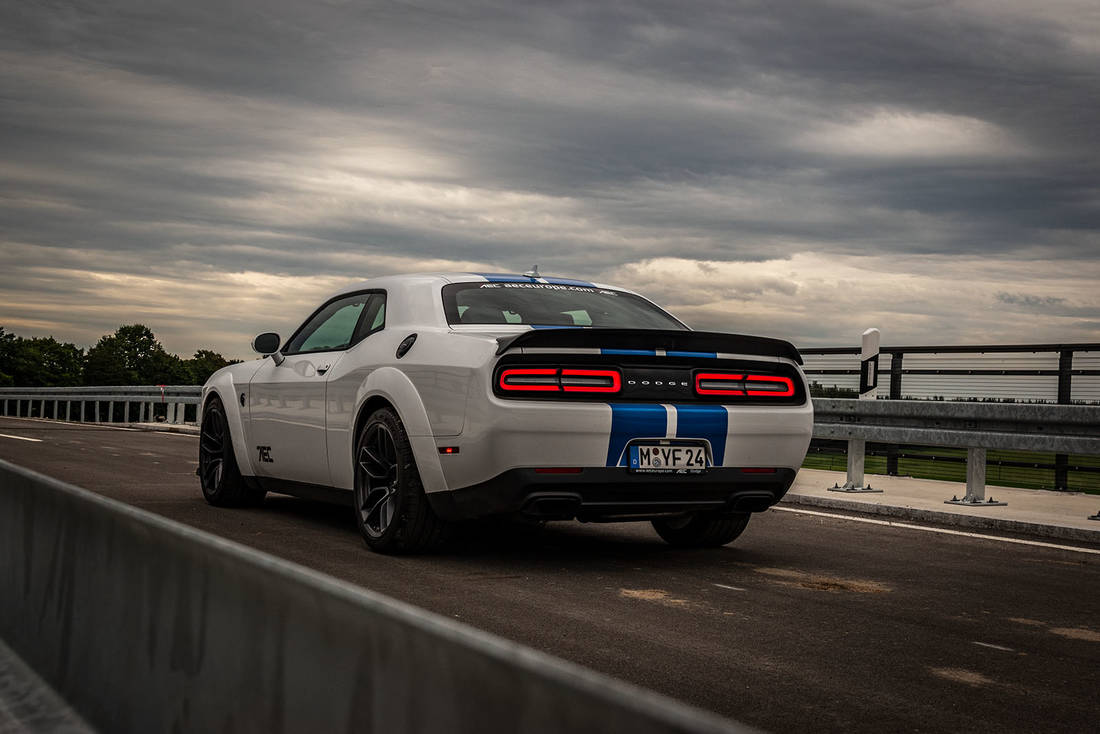 Test Dodge Challenger SRT Hellcat: Highway to Hell!