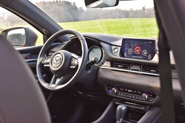 Mazda6-interior