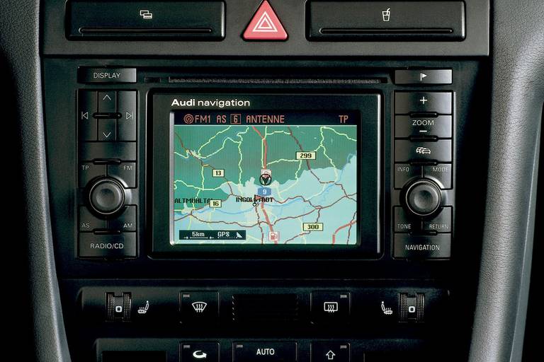 Audi-A6-V8-Navigation