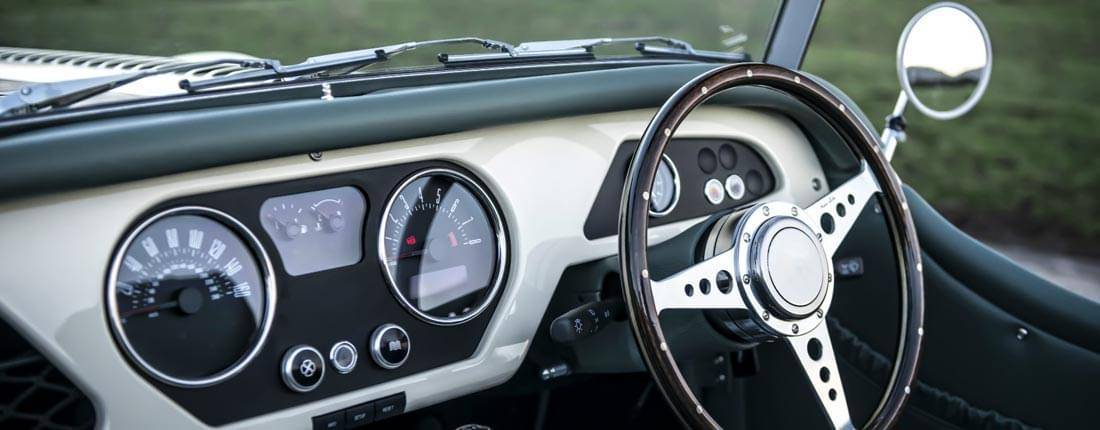6bsniwbs7oI2g1zygBF5pM-548e45f1fc9b80e2341f585489df48a0-morgan-roadster-l-03-1100