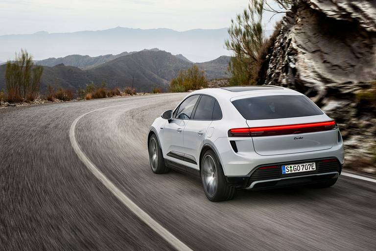 Porsche Macan Elektro 2024 - Heck