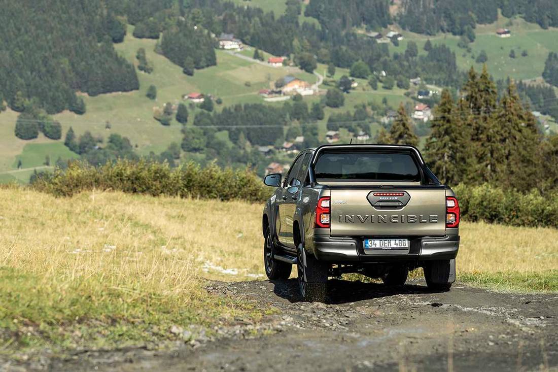 kVOjGGy15uoX8CyYGmXec-34d2ff4110d2478be3ef85bf7faf2755-AS24-toyota_03-1100